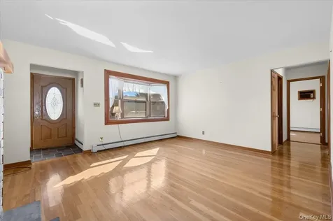 3 Surrey Lane Bethpage NY 11714