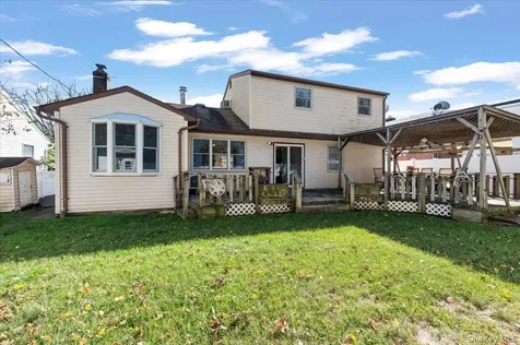 3 Surrey Lane Bethpage NY 11714