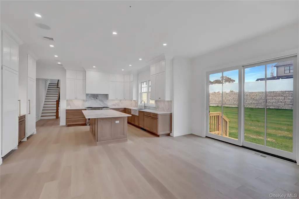 24 Estates Circle Melville NY 11747