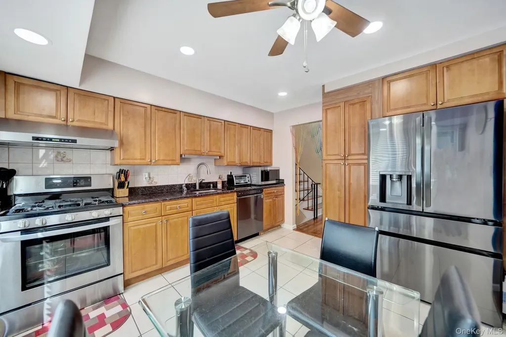1 Wayland Road Plainview NY 11803