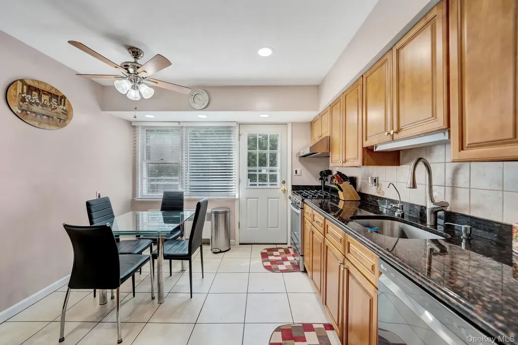 1 Wayland Road Plainview NY 11803