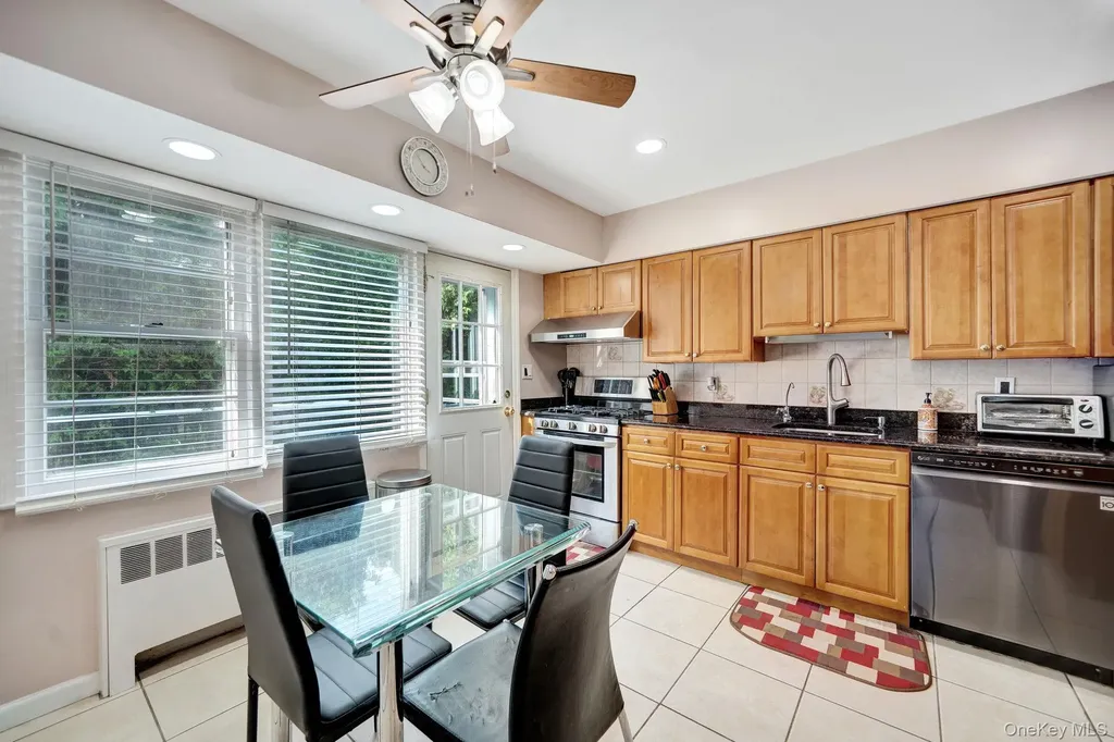 1 Wayland Road Plainview NY 11803