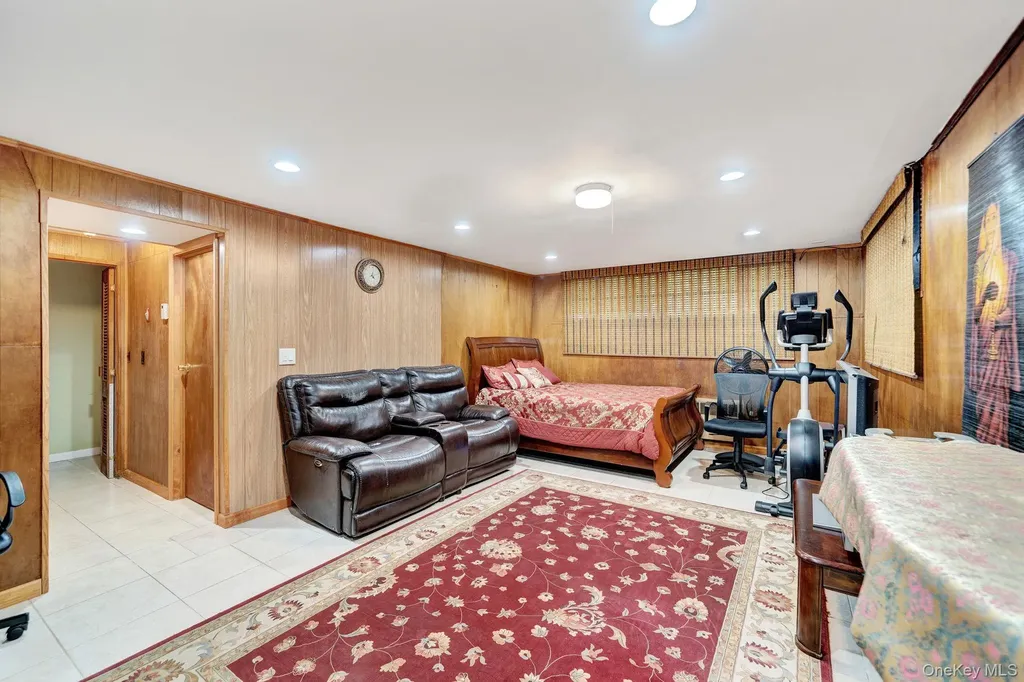 1 Wayland Road Plainview NY 11803