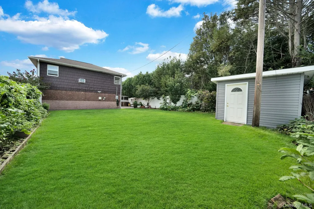 1 Wayland Road Plainview NY 11803