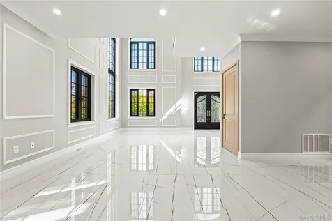 3522 221st Street Bayside NY 11361