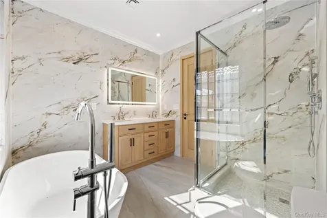 3522 221st Street Bayside NY 11361