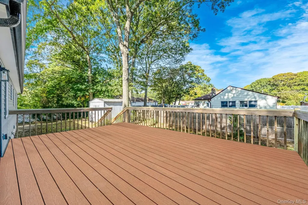 45 Arrowhead Drive Shirley NY 11967