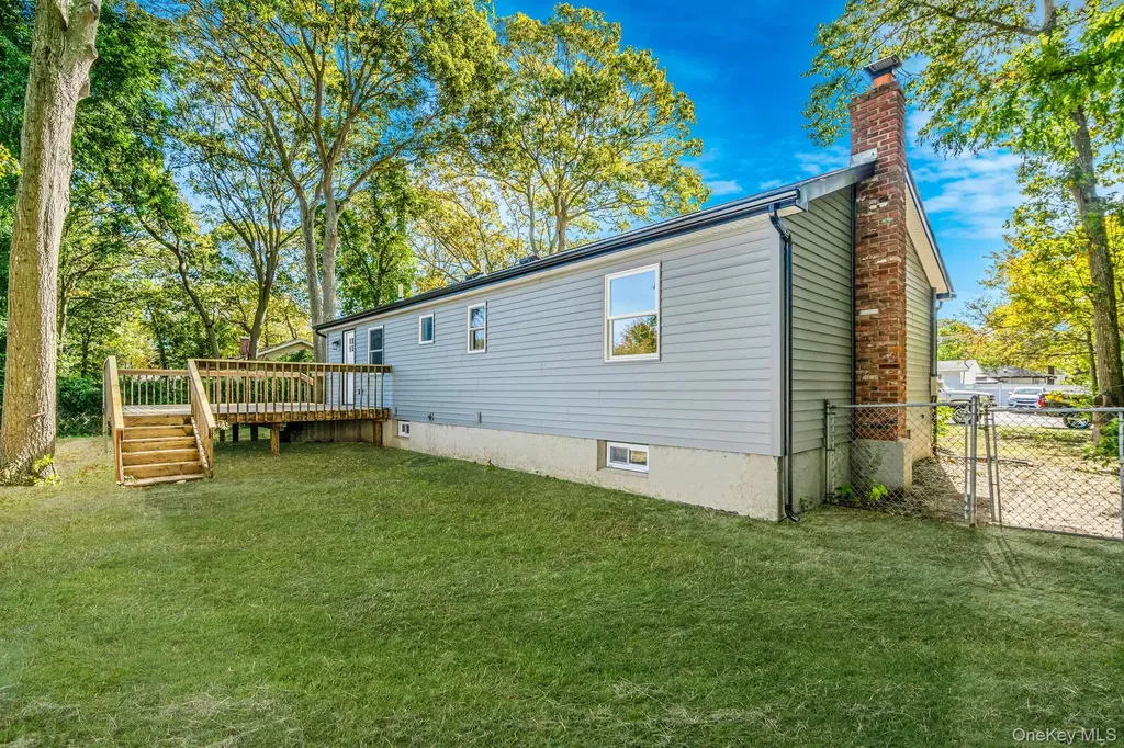 45 Arrowhead Drive Shirley NY 11967