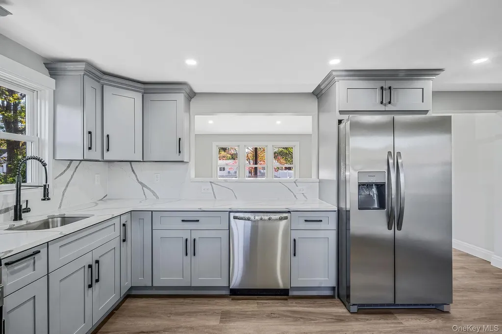 45 Arrowhead Drive Shirley NY 11967