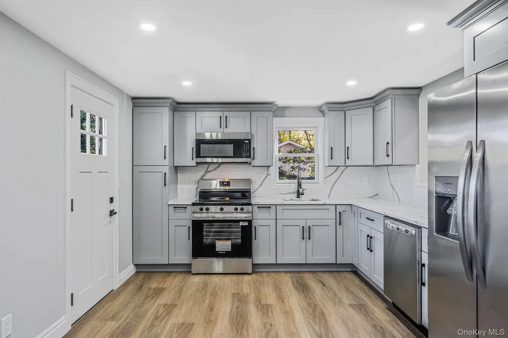 45 Arrowhead Drive Shirley NY 11967