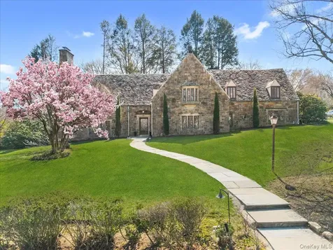 66 Lockwood Road Scarsdale NY 10583