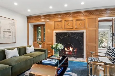 66 Lockwood Road Scarsdale NY 10583