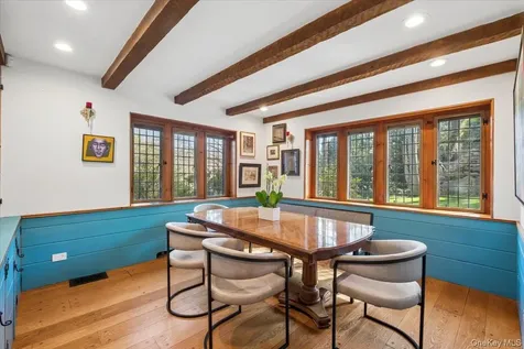 66 Lockwood Road Scarsdale NY 10583