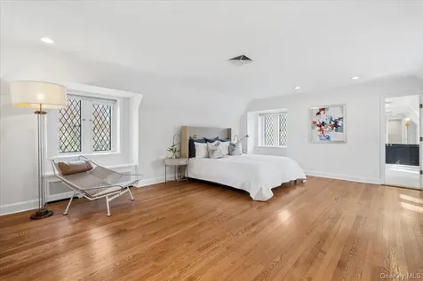 66 Lockwood Road Scarsdale NY 10583
