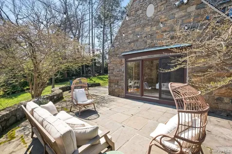 66 Lockwood Road Scarsdale NY 10583