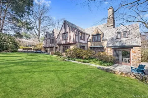 66 Lockwood Road Scarsdale NY 10583