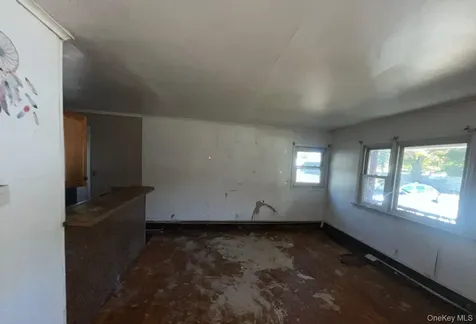 266 Station Road Bellport NY 11713