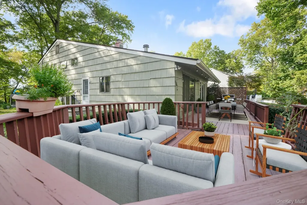 7 Green Acres Lane White Plains NY 10607