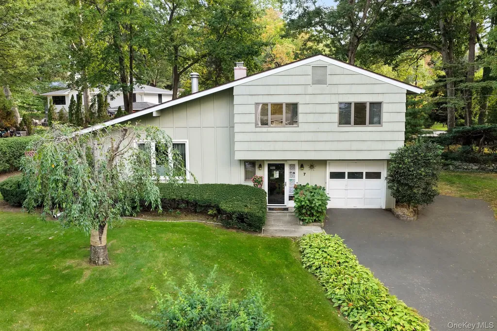 7 Green Acres Lane White Plains NY 10607