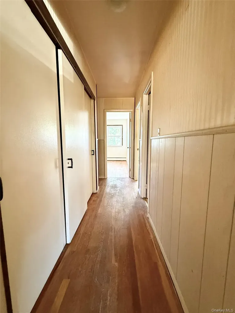 160 Halgren Crescent Haverstraw NY 10927