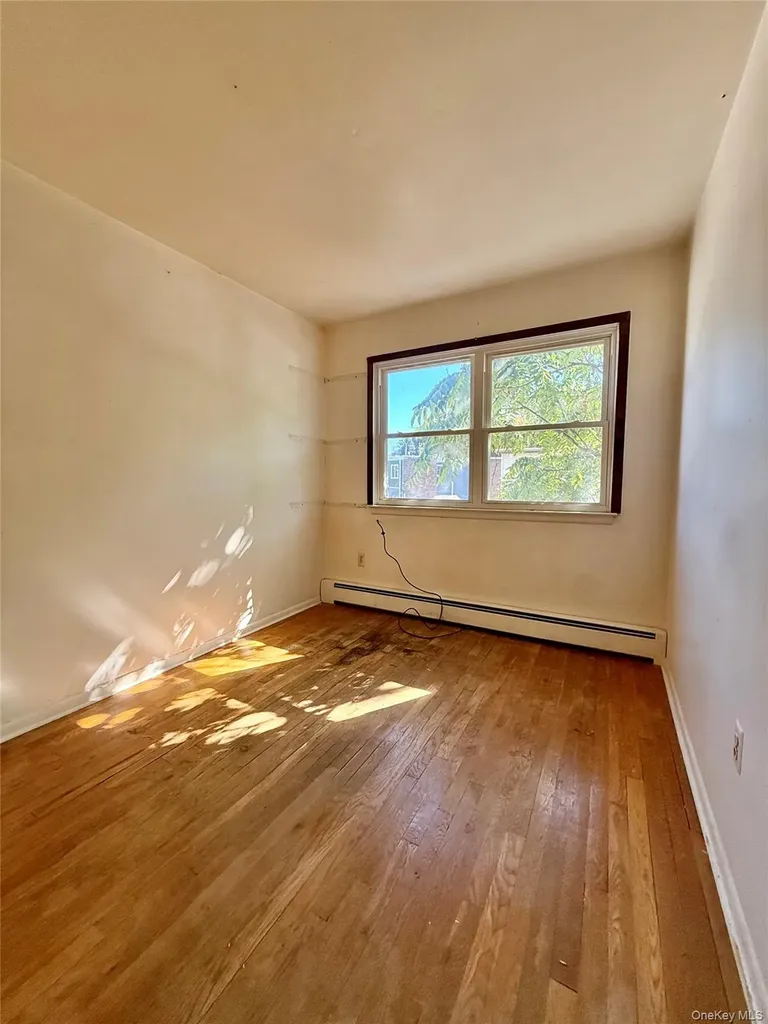 160 Halgren Crescent Haverstraw NY 10927