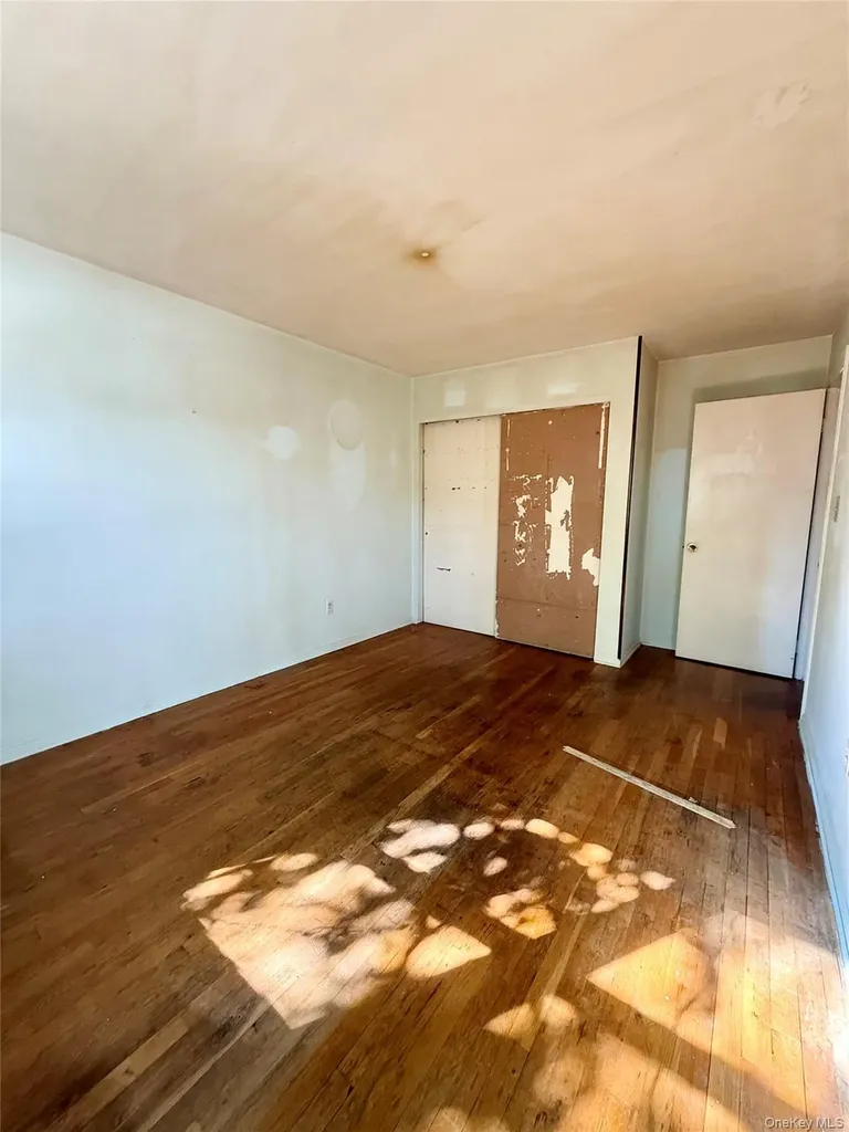 160 Halgren Crescent Haverstraw NY 10927