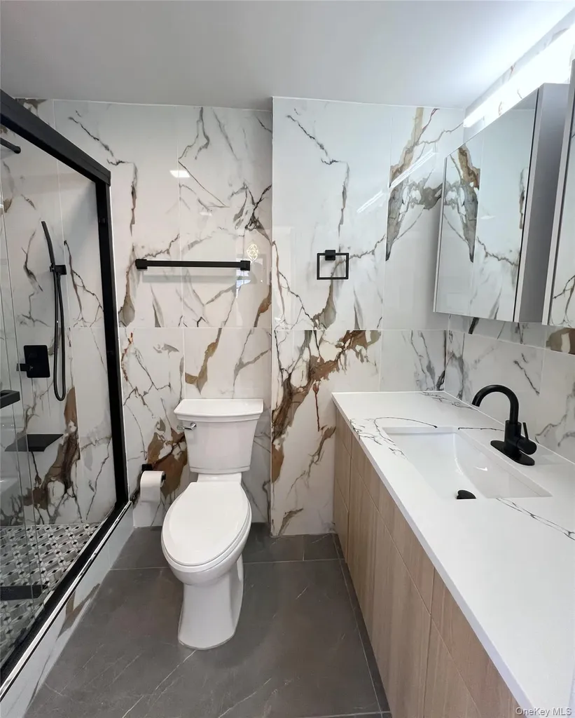 6608 73rd Place Middle Village NY 11379
