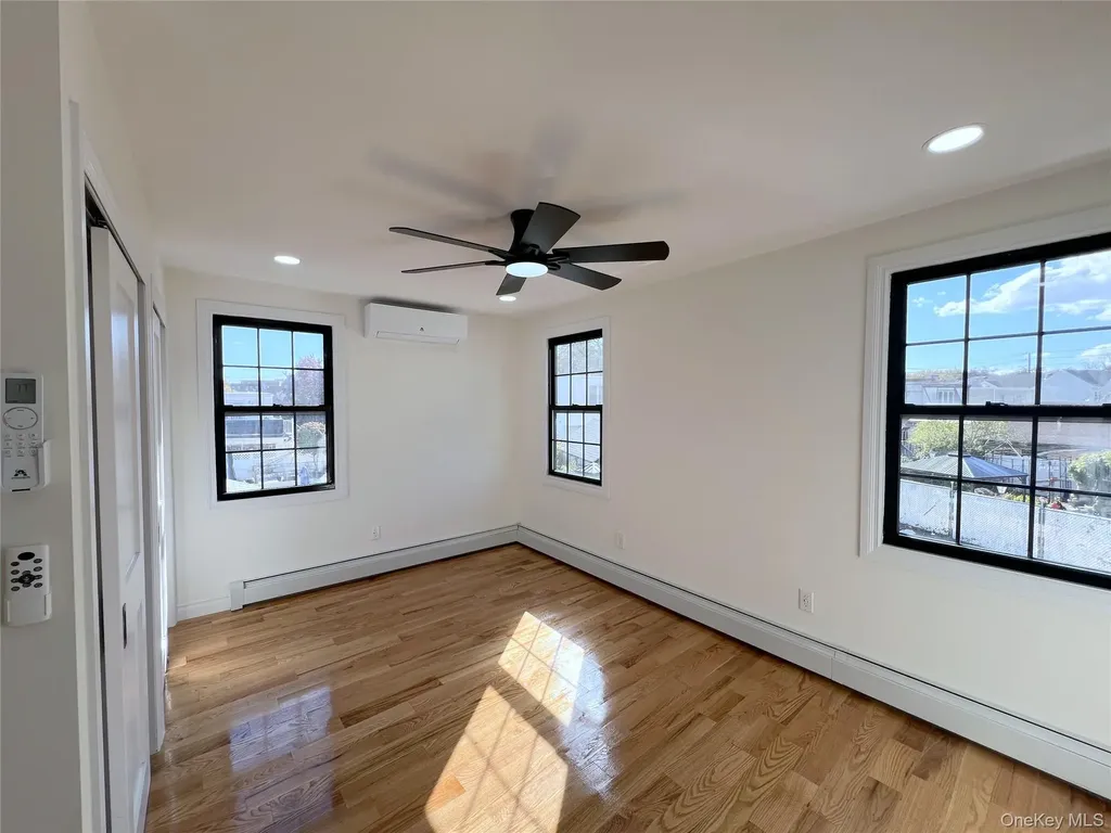 6608 73rd Place Middle Village NY 11379