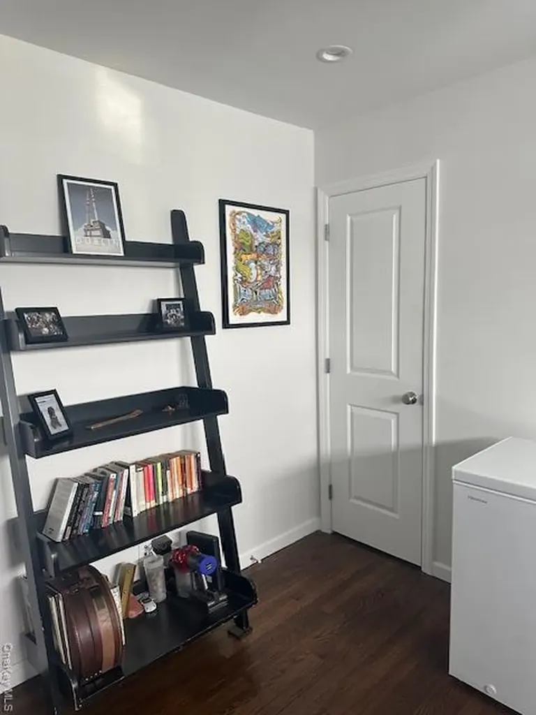 436 E Park Avenue Long Beach NY 11561