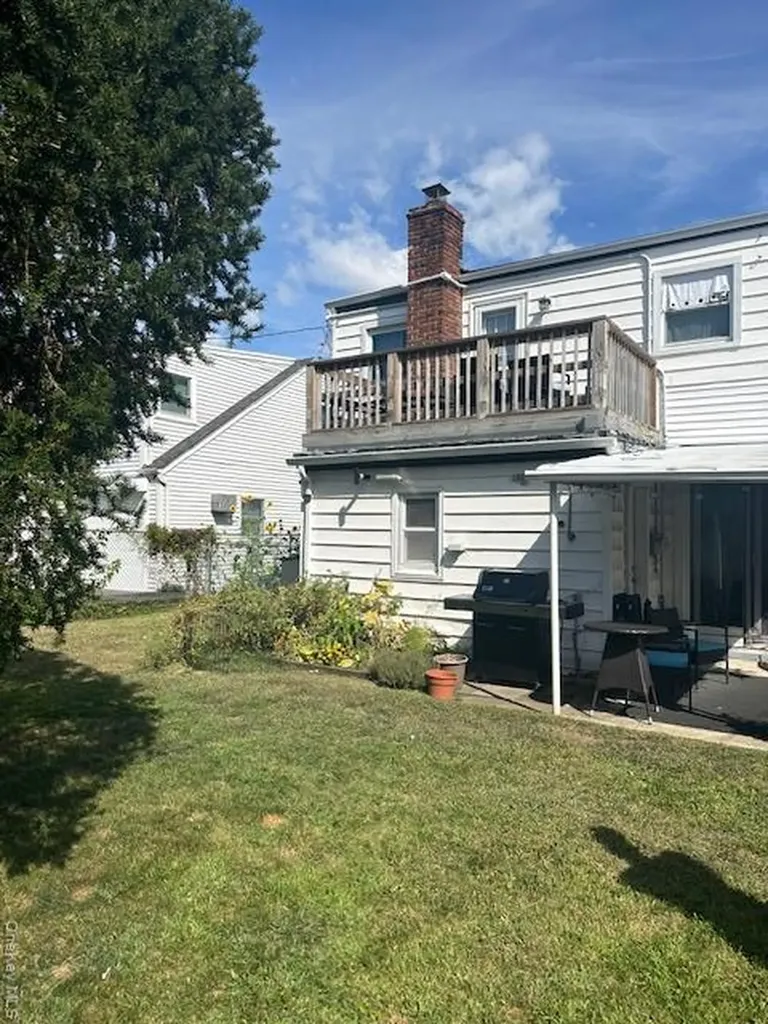 436 E Park Avenue Long Beach NY 11561
