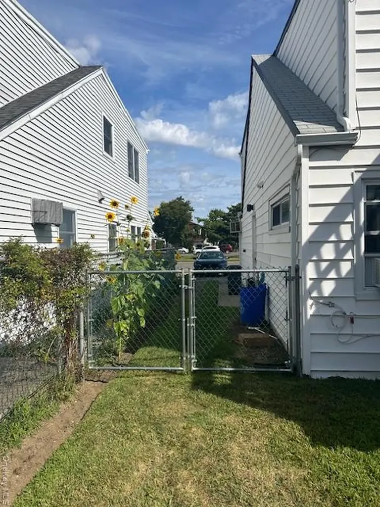 436 E Park Avenue Long Beach NY 11561