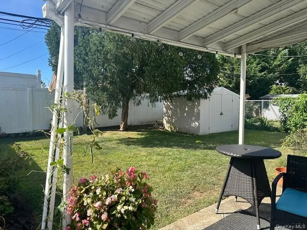 436 E Park Avenue Long Beach NY 11561