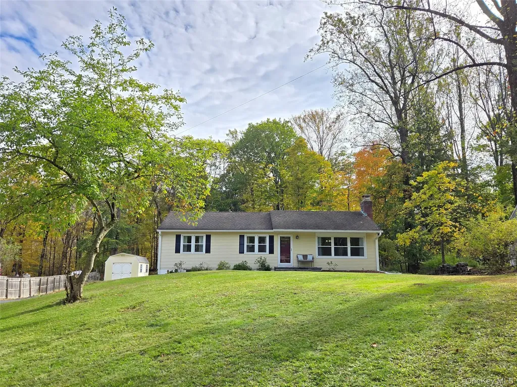 49 Colburn Drive Poughkeepsie NY 12603