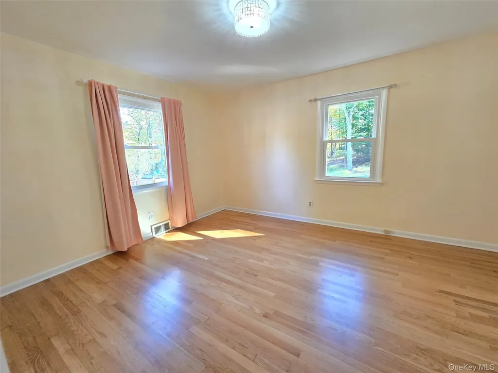 49 Colburn Drive Poughkeepsie NY 12603