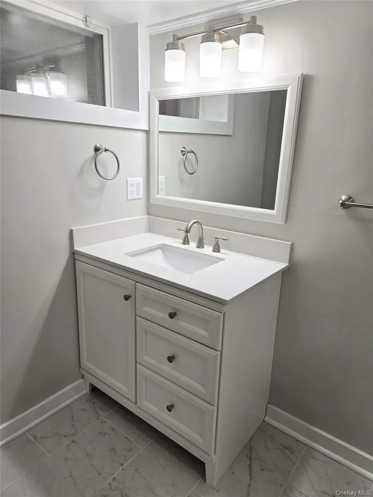 49 Colburn Drive Poughkeepsie NY 12603