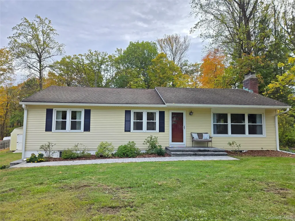 49 Colburn Drive Poughkeepsie NY 12603