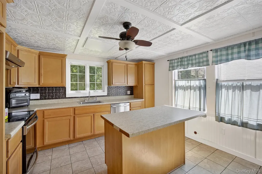 1 Angola Road Cornwall NY 12518