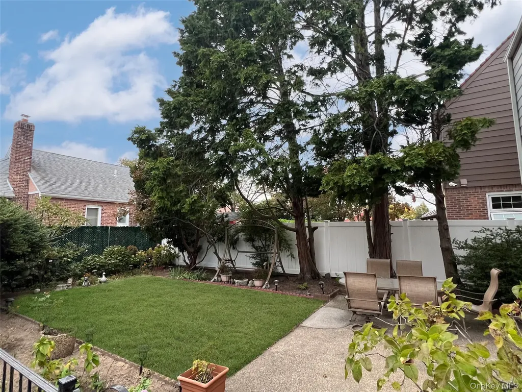 4706 Utopia Parkway Flushing NY 11358
