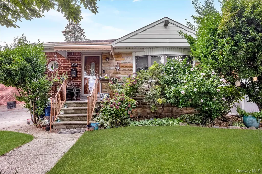 6532 170th Street Fresh Meadows NY 11365