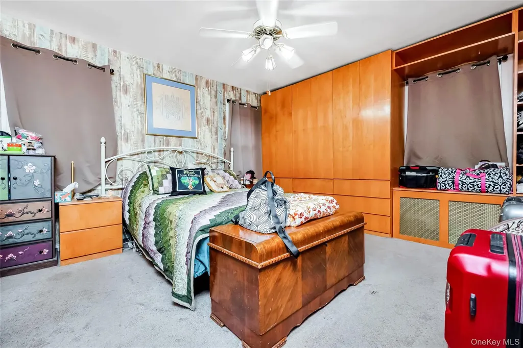 6532 170th Street Fresh Meadows NY 11365