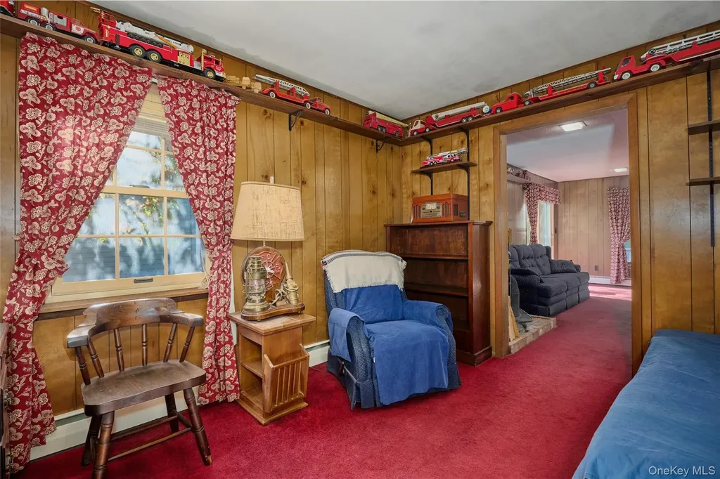 44 Morris Drive Hyde Park NY 12538