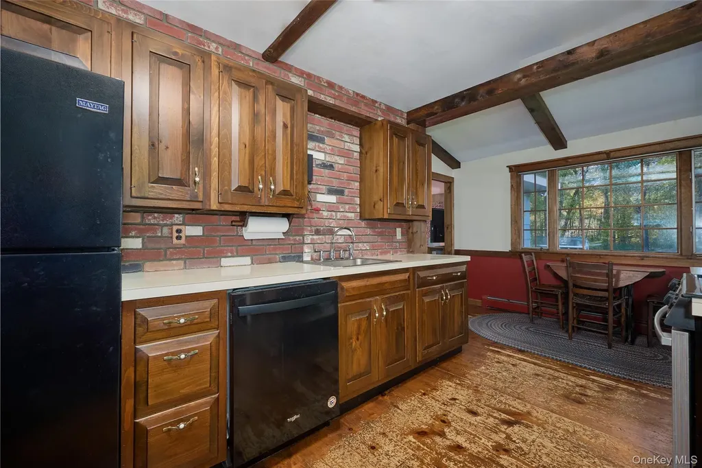 44 Morris Drive Hyde Park NY 12538