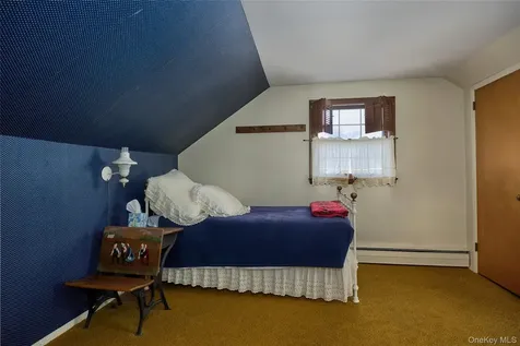 44 Morris Drive Hyde Park NY 12538