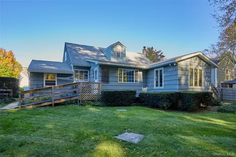 44 Morris Drive Hyde Park NY 12538