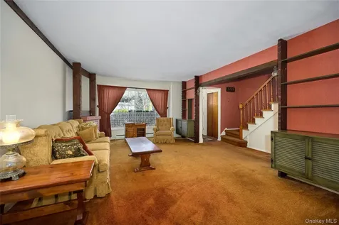 44 Morris Drive Hyde Park NY 12538