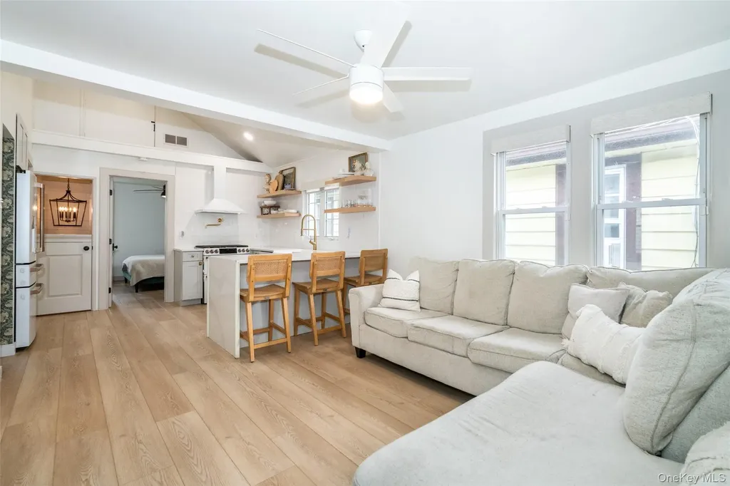 314 King Avenue Bronx NY 10464