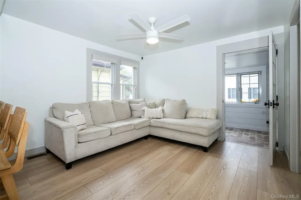 314 King Avenue Bronx NY 10464