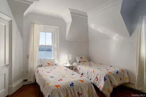 12 Monell Place Beacon NY 12508