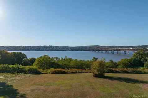 12 Monell Place Beacon NY 12508