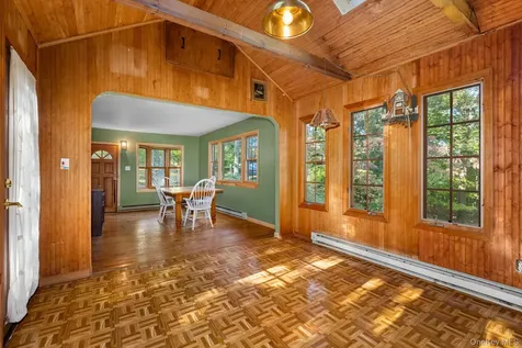 35 Candle Hill Road New Fairfield CT 06812